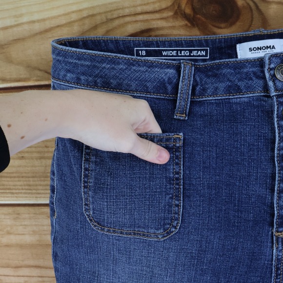 Sonoma Goods For Life Jean Shorts Womens Sz 18 Blue Medium Wash Denim Button Fly - Picture 3 of 7